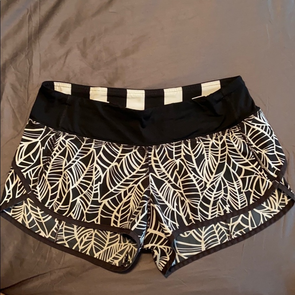 Lululemon Speed Shorts Size 4